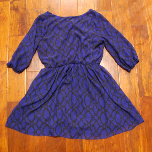 Iz Byer Blue & Black Patterned Dress - Picture 2 of 5